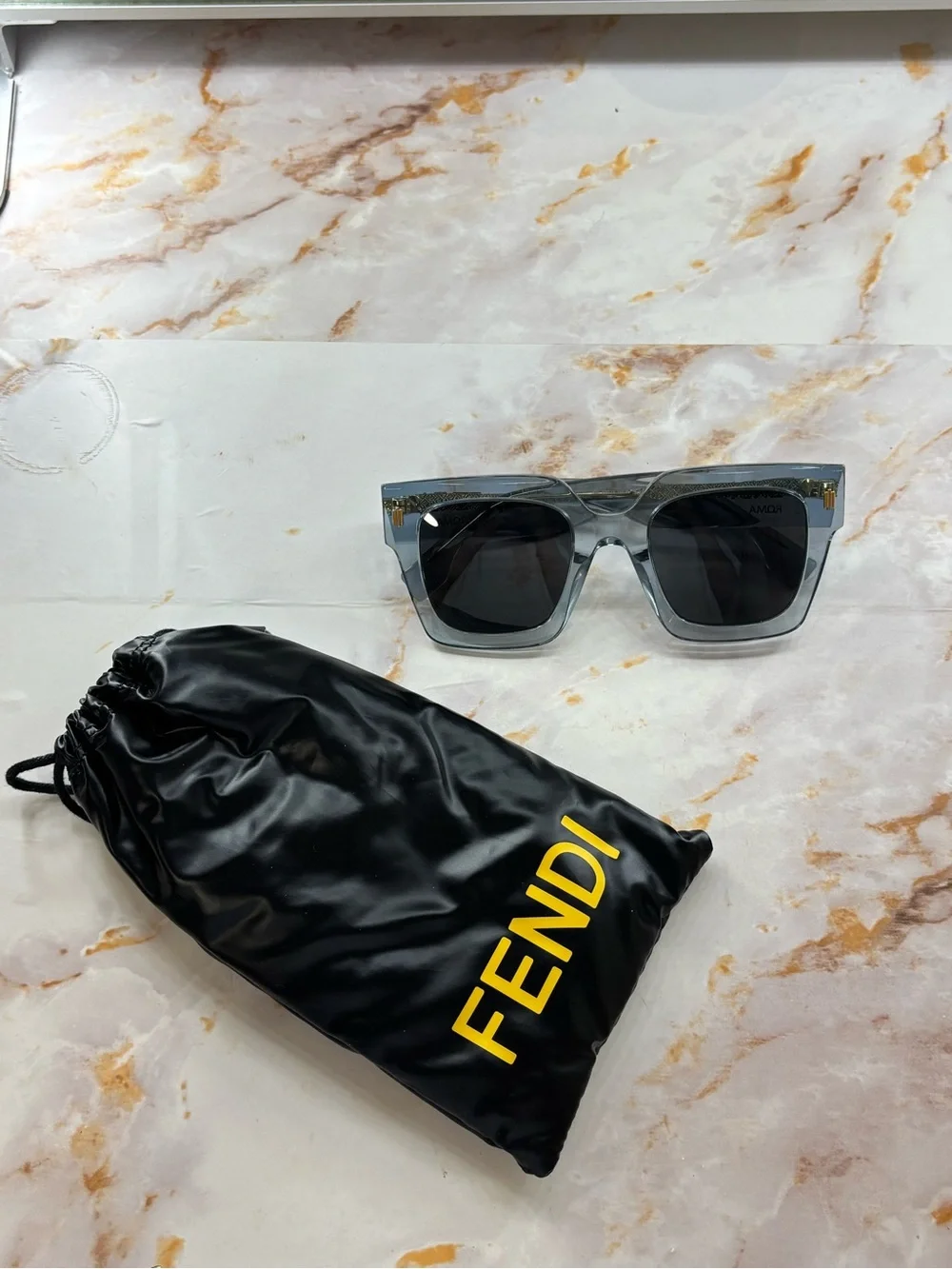Fendi authentic fendi roma
